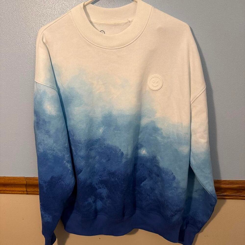 Gilly Hicks blue and white gradient sweatshirt Size Small (oversized)